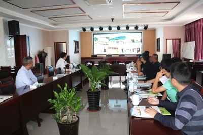 安徽省裝配式農(nóng)房模塊化設計專家組來公司調(diào)研