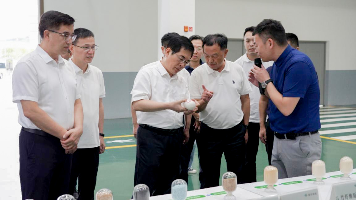 福建省林業局調研漳州、泉州林業新質生產力發展，聚焦新材料技術推廣服務